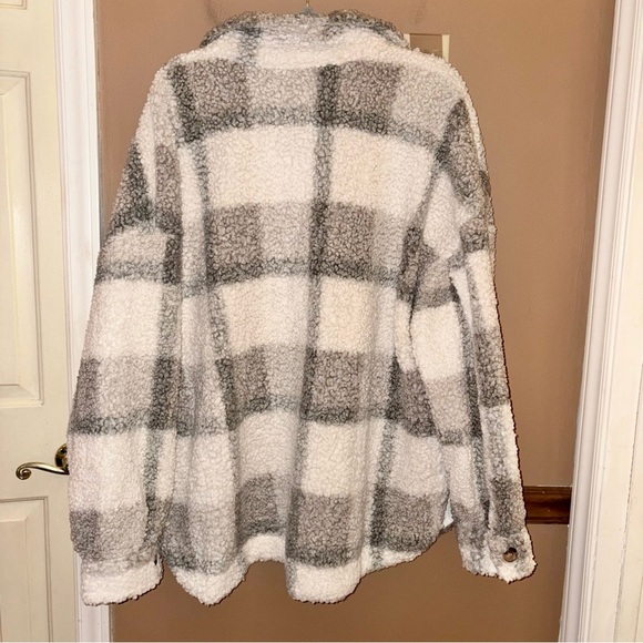 Perch Teddy Plaid Shirt Jacket Shacket Grey White Plus 1X‎ - Picture 3 of 7